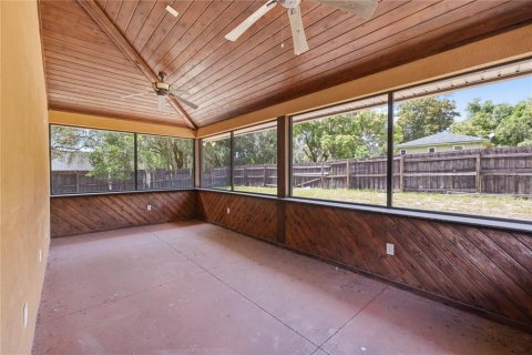 Propiedad comercial en venta en Orange City, Florida, 145.67 m2 № 2215256 - foto 25