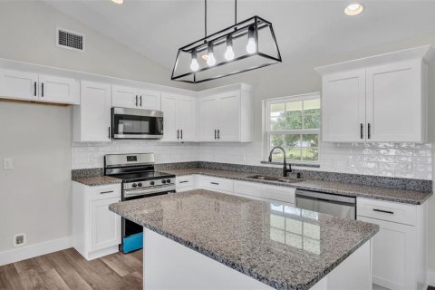 Villa ou maison à vendre à Sebring, Floride: 3 chambres, 150.13 m2 № 1828529 - photo 7