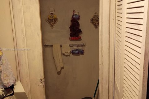 Купить таунхаус в Сент-Луси, Флорида 2 спальни, 123.37м2, № 1959802 - фото 8