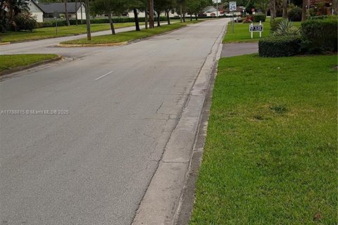 Купить таунхаус в Сент-Луси, Флорида 2 спальни, 123.37м2, № 1959802 - фото 3