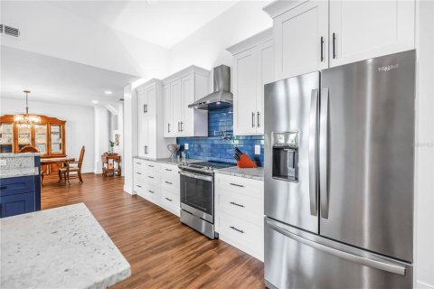 Casa en venta en Saint Petersburg, Florida, 5 dormitorios, 512.91 m2 № 2209507 - foto 22