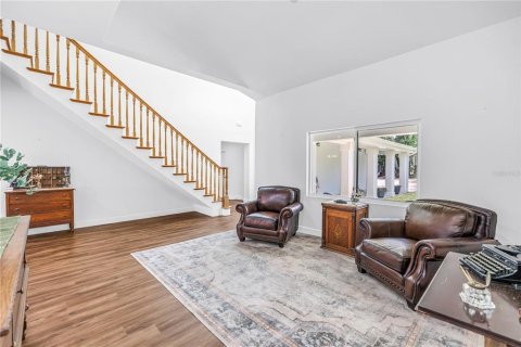 Casa en venta en Saint Petersburg, Florida, 5 dormitorios, 512.91 m2 № 2209507 - foto 15