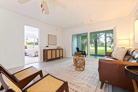 Condominio en venta en Saint Petersburg, Florida, 2 dormitorios, 106.37 m2 № 2095243 - foto 19