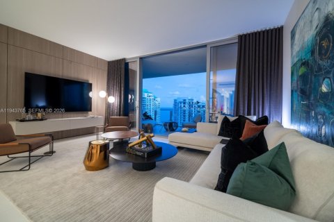 Condo in Miami, Florida, 3 bedrooms  № 2052780 - photo 12