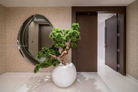 Condo in Miami, Florida, 3 bedrooms  № 2052780 - photo 4