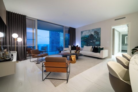 Condo in Miami, Florida, 3 bedrooms  № 2052780 - photo 13