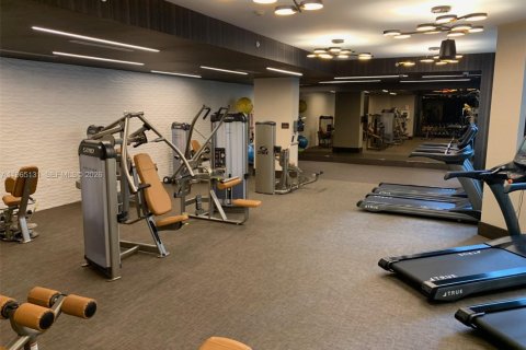 Condominio en alquiler en Coral Gables, Florida, 1 dormitorio, 50.63 m2 № 2026474 - foto 19