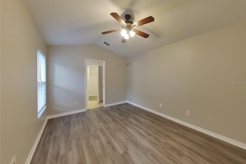 Villa ou maison à louer à Lutz, Floride: 3 chambres, 120.77 m2 № 2429049 - photo 12
