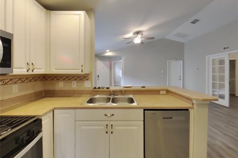 Villa ou maison à louer à Lutz, Floride: 3 chambres, 120.77 m2 № 2429049 - photo 8