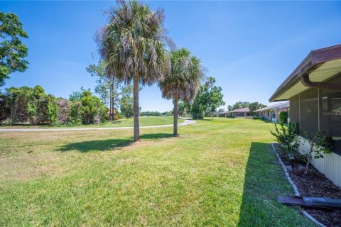 House in Winter Haven, Florida 2 bedrooms, 160.26 sq.m. № 1643308 - photo 25