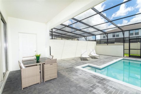 Townhouse in Kissimmee, Florida 5 bedrooms, 210.24 sq.m. № 1751666 - photo 24