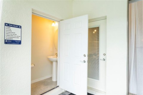 Townhouse in Kissimmee, Florida 5 bedrooms, 210.24 sq.m. № 1751666 - photo 23