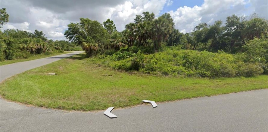 Land in Port Charlotte, Florida № 2162892