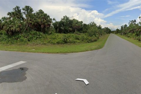 Land in Port Charlotte, Florida № 2162892 - photo 4