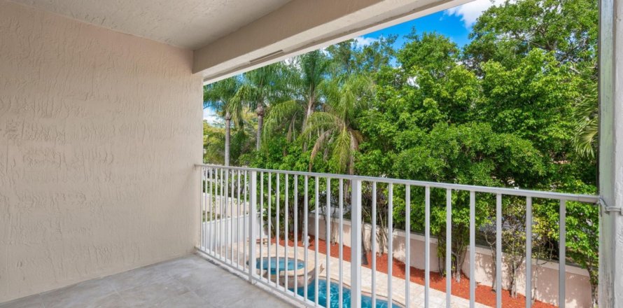 Casa en Coral Springs, Florida 4 dormitorios, 207.73 m2 № 1161792