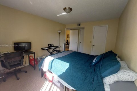 Купить кондоминиум в Санрайз, Флорида 2 спальни, 102.66м2, № 1987395 - фото 12