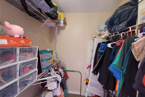 Купить кондоминиум в Санрайз, Флорида 2 спальни, 102.66м2, № 1987395 - фото 19