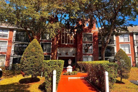 Condo à Lauderhill, Floride, 2 chambres  № 2022069