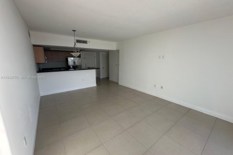 Condominio en venta en Hollywood, Florida, 2 dormitorios, 110.46 m2 № 1992375 - foto 9