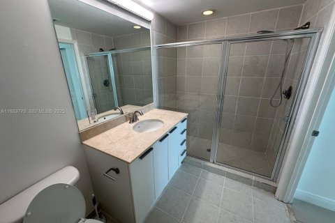 Condominio en venta en Hollywood, Florida, 2 dormitorios, 110.46 m2 № 1992375 - foto 21