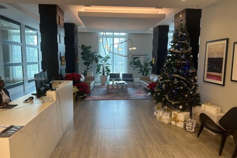 Condominio en venta en Hollywood, Florida, 2 dormitorios, 110.46 m2 № 1992375 - foto 3