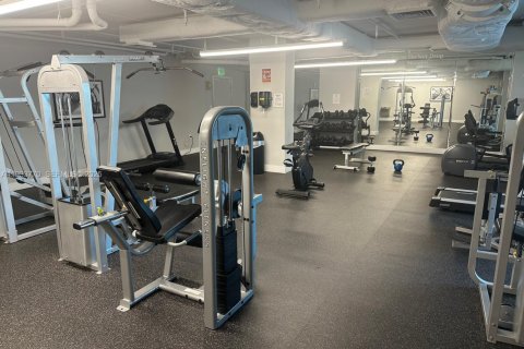 Condominio en venta en Hollywood, Florida, 2 dormitorios, 110.46 m2 № 1992375 - foto 27