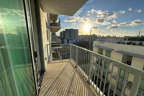 Condominio en venta en Hollywood, Florida, 2 dormitorios, 110.46 m2 № 1992375 - foto 16