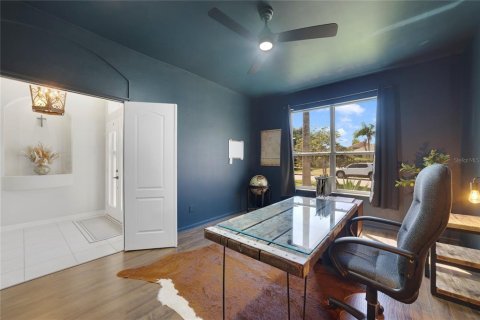 House in Orlando, Florida 4 bedrooms, 248.98 sq.m. № 2394443 - photo 28