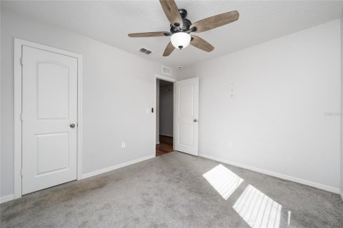 Casa en venta en Kissimmee, Florida, 4 dormitorios, 131.36 m2 № 2223662 - foto 19