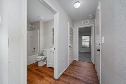 Casa en venta en Kissimmee, Florida, 4 dormitorios, 131.36 m2 № 2223662 - foto 17