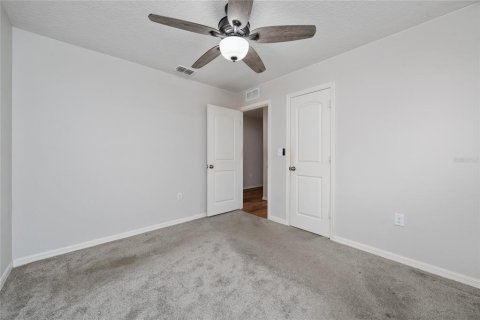 Casa en venta en Kissimmee, Florida, 4 dormitorios, 131.36 m2 № 2223662 - foto 25