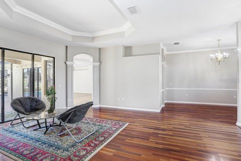 Casa en venta en Dade City, Florida, 5 dormitorios, 290.51 m2 № 2229444 - foto 14