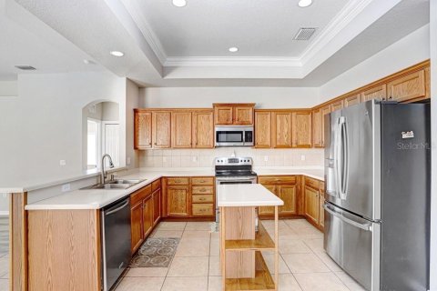 Casa en venta en Dade City, Florida, 5 dormitorios, 290.51 m2 № 2229444 - foto 9