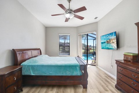 Casa en venta en Dade City, Florida, 5 dormitorios, 290.51 m2 № 2229444 - foto 24