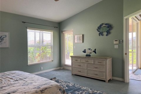 House in North Port, Florida 3 bedrooms, 137.22 sq.m. № 2213510 - photo 30