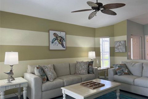 House in North Port, Florida 3 bedrooms, 137.22 sq.m. № 2213510 - photo 12