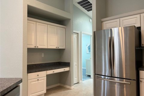 House in North Port, Florida 3 bedrooms, 137.22 sq.m. № 2213510 - photo 21