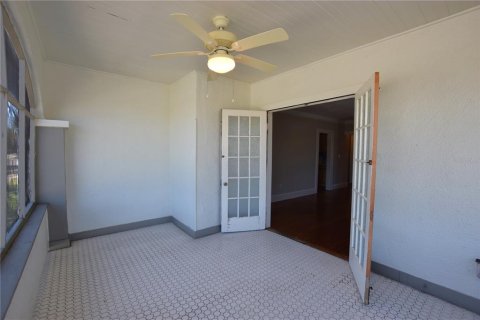 Снять в аренду квартиру в Лейкленд, Флорида 3 спальни, 103.49м2, № 2113196 - фото 20