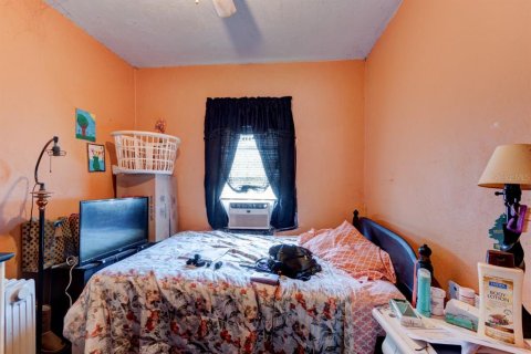 Commercial property in Daytona Beach, Florida 8 bedrooms, 198.07 sq.m. № 1886836 - photo 8