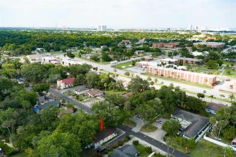Commercial property in Daytona Beach, Florida 8 bedrooms, 198.07 sq.m. № 1886836 - photo 19