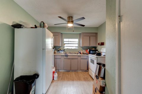 Commercial property in Daytona Beach, Florida 8 bedrooms, 198.07 sq.m. № 1886836 - photo 3