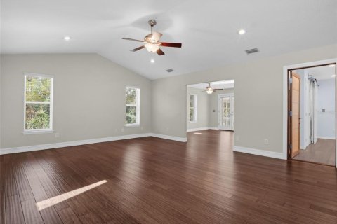 House in Merrit Island, Florida 4 bedrooms, 273.04 sq.m. № 1854066 - photo 23