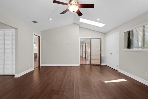 House in Merrit Island, Florida 4 bedrooms, 273.04 sq.m. № 1854066 - photo 25