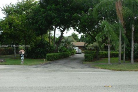 Купить виллу или дом в Дейви, Флорида 3 спальни, 226.12м2, № 1978161 - фото 6