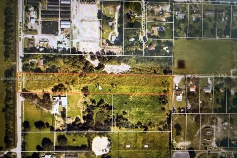 Купить виллу или дом в Дейви, Флорида 3 спальни, 226.12м2, № 1978161 - фото 1