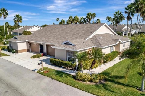 Condo in Palmetto, Florida, 3 bedrooms № 2116922 - photo 3