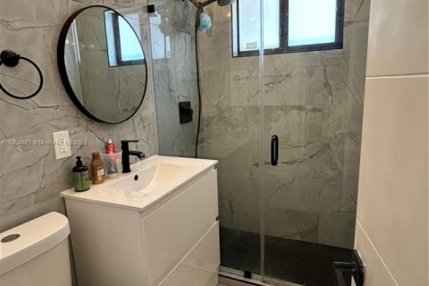 Apartment in Miami Beach, Florida 3 bedrooms, 83.61 sq.m. № 1872554 - photo 11