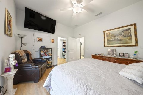 House in Brooksville, Florida 5 bedrooms, 362.32 sq.m. № 1751018 - photo 9