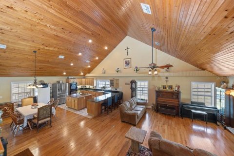 House in Brooksville, Florida 5 bedrooms, 362.32 sq.m. № 1751018 - photo 29