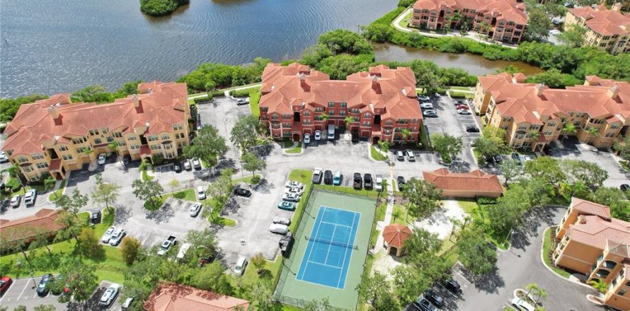 Condominio en Clearwater, Florida, 3 dormitorios № 1680961